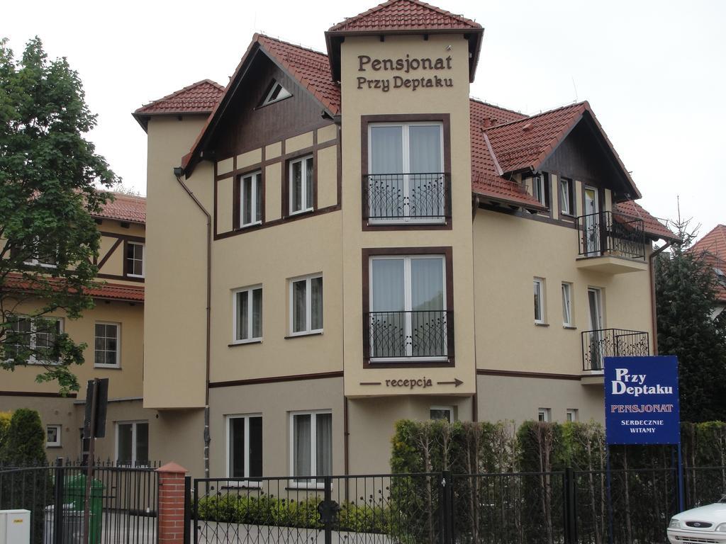 Pensjonat Przy Deptaku W Centrum Polanicy Zdroj Polanica-Zdrój Exteriör bild