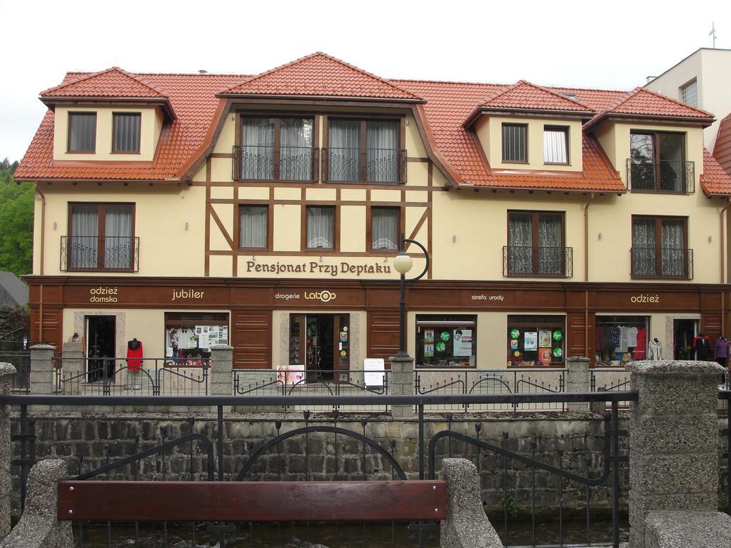 Pensjonat Przy Deptaku W Centrum Polanicy Zdroj Polanica-Zdrój Exteriör bild